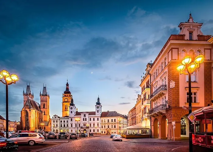 Unique Square Business Apt. Hradec Králové